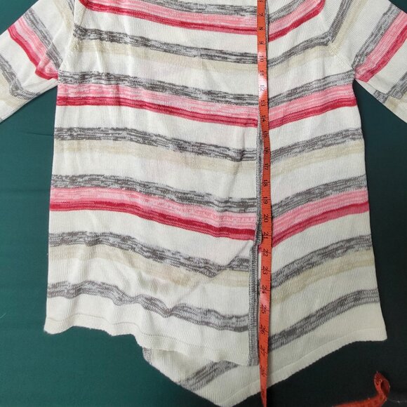 Torrid open front striped cardigan in red, grey, and cream size 2 or 2X EUC - Picture 8 of 8